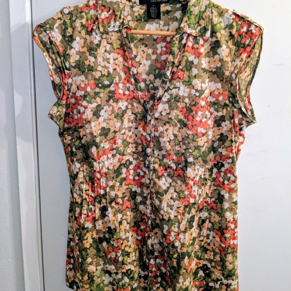 Calvin Klein cap sleeve blouse